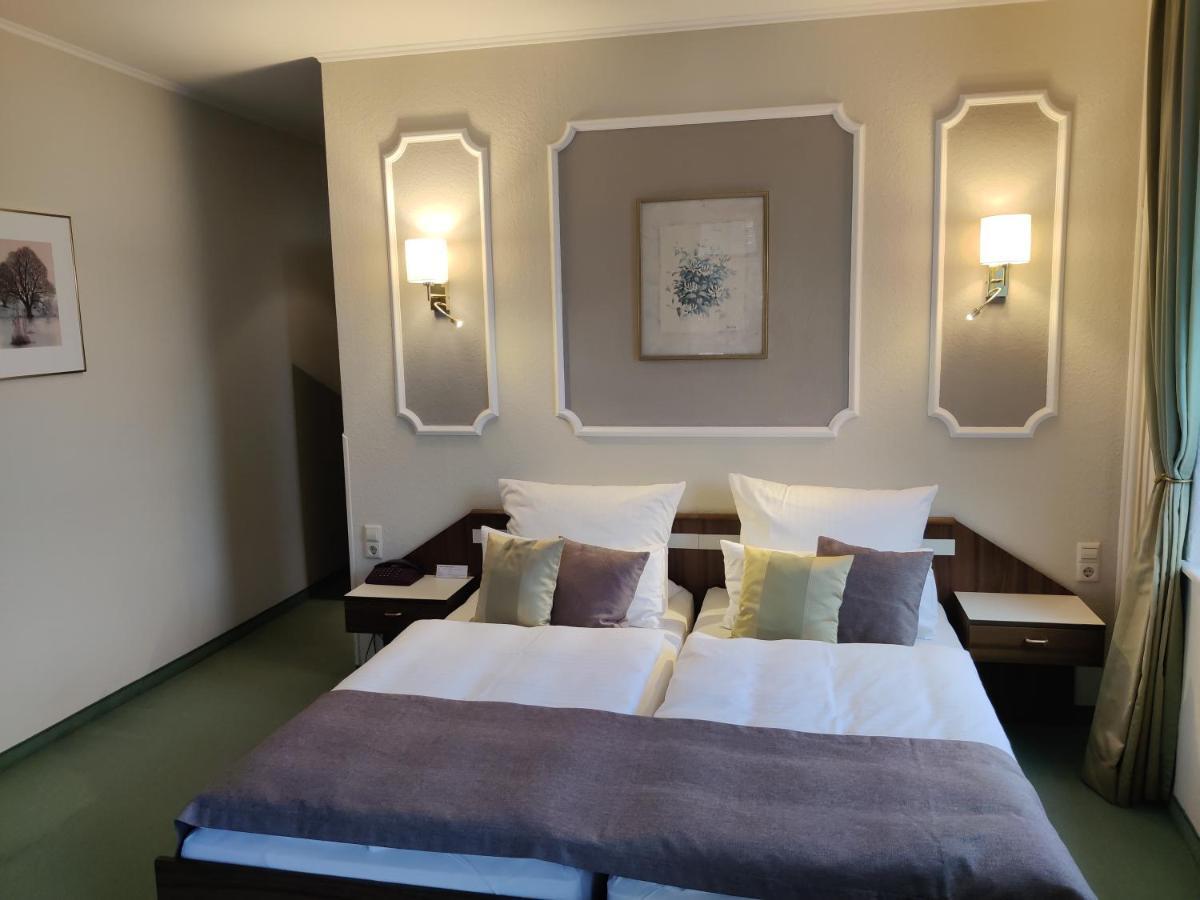 Hotel Weisse Taube デーベルン エクステリア 写真